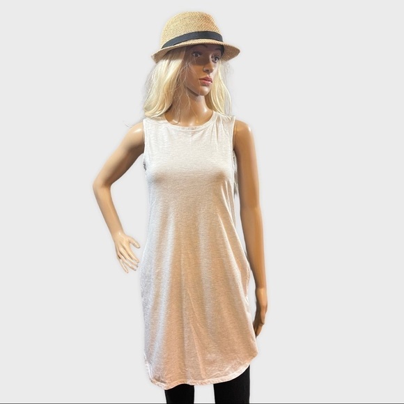 BETSEY Johnson Performance Tunic Length White & gray striped top/tunic - Picture 2 of 9